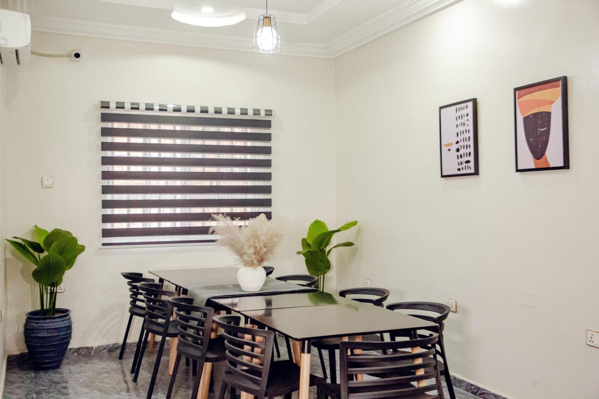 Nexus Xpress Hotel Abuja Kültér fotó